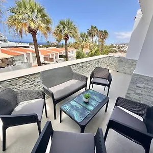 luxury-renevapartment-island-village-costa-adeje-tenerife.in-canary-islands.com/